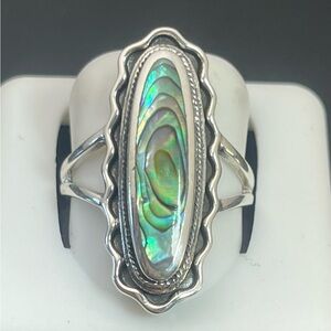 Size 7 silver 925 abalone oval ring